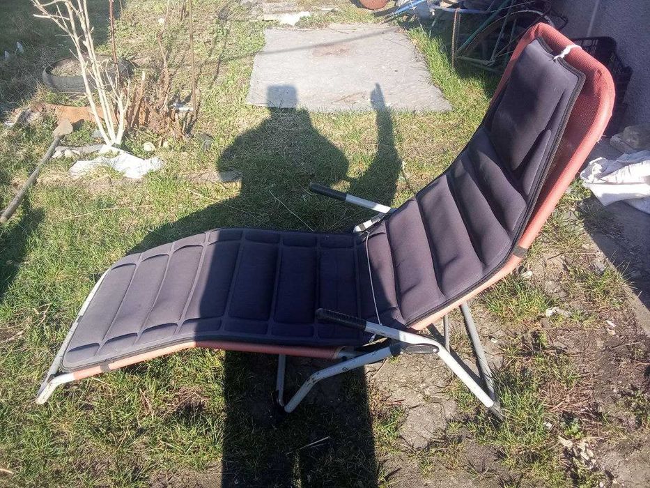 Продам шизлонга для відпочинку