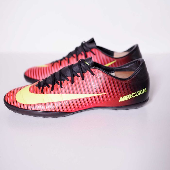 Сороконіжки Nike Mercurial Victory VI TF 43 розмір оригінал чудові