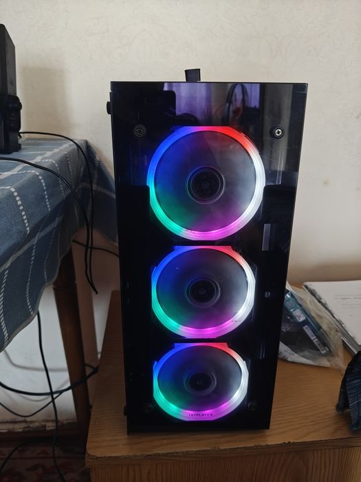 Продам ігровий ПК, GTX 1070 , xeon e 5 2670 v3 ,16 gb gddr 4 ,1 tb ssd