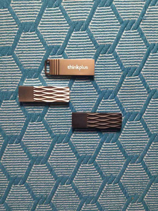ФлешкаUSB Lenovo, Brilliant 1TB