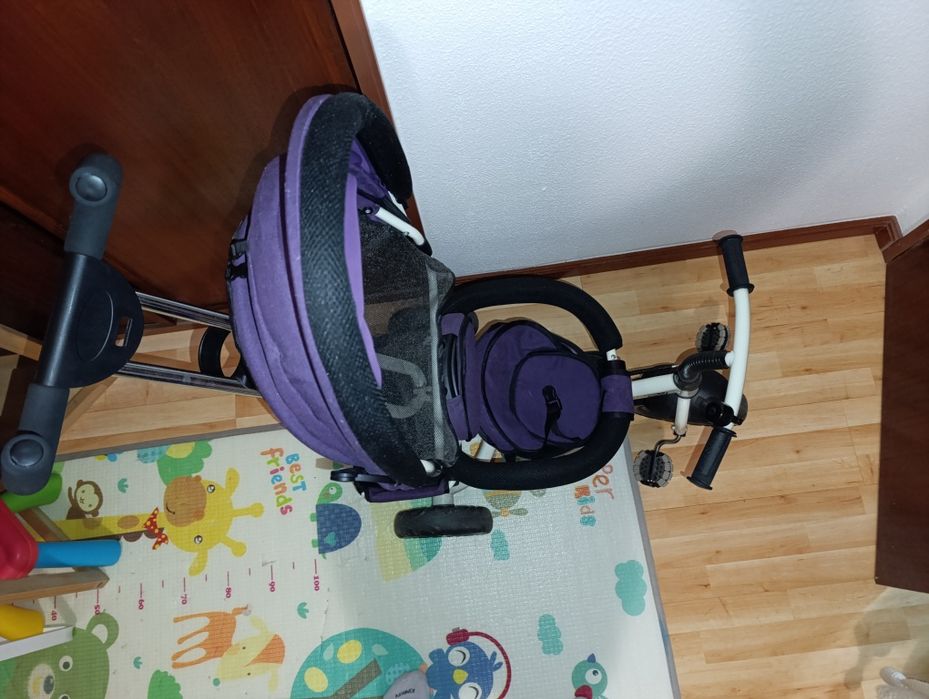 Triciclo infantil