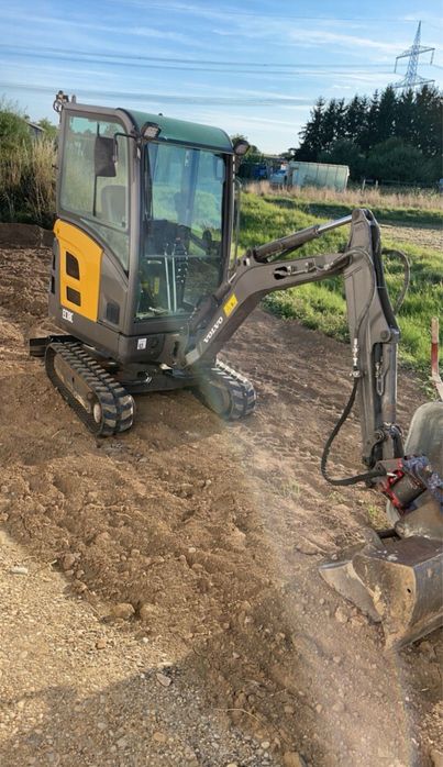 Usługi minikoparka,  wywrotka do 3,5 usługi ziemne. Koszalin i okolice