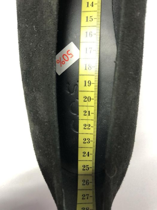 Туфлі COS замшеві