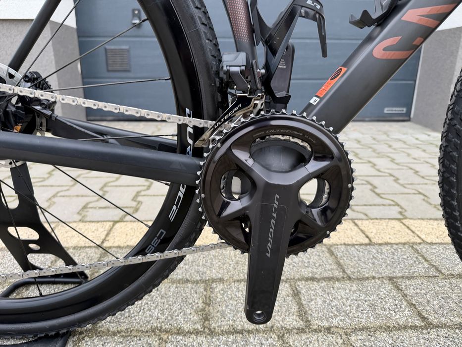 Canyon Endurace CFR Di2 – topowy karbon CFR | Ultegra Di2 | M
