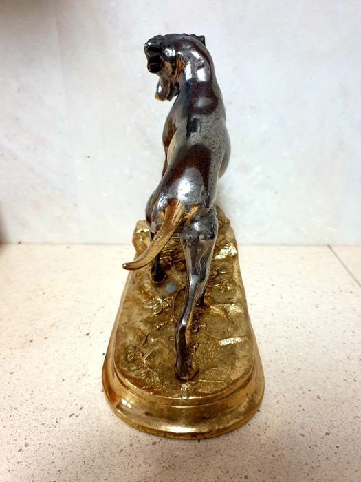 Antiga escultura em bronze - cão com coelho- Jules Moigniez
