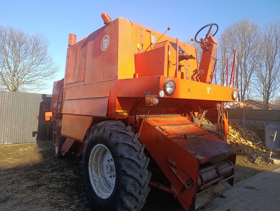 sprzedam kombajn bizon