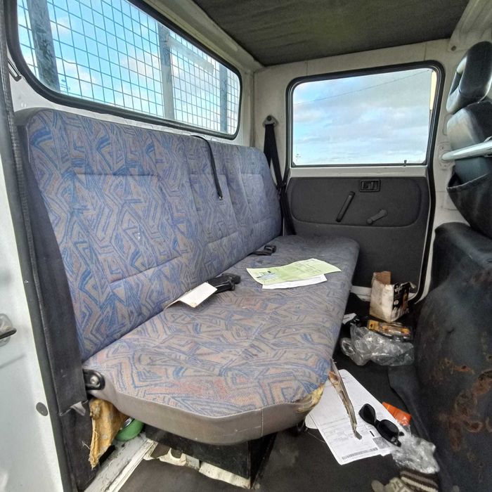 Nissan cabstar cabine dupla 7 lugares