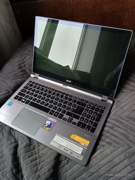 Ноутбук Acer aspire v5-573p з сенсорним екраном.(Рівне/Тернопіль)