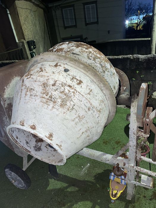 Betoneira 250 Lt Usada