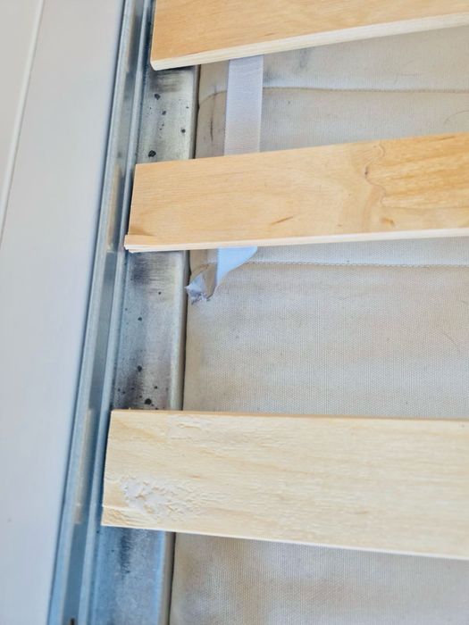 Cama de solteiro Ikea
