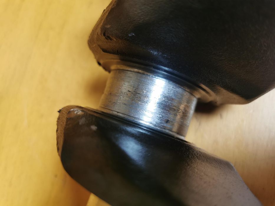 Wał korbowy bmw x6 e71  lci 30D 306km n57d30b