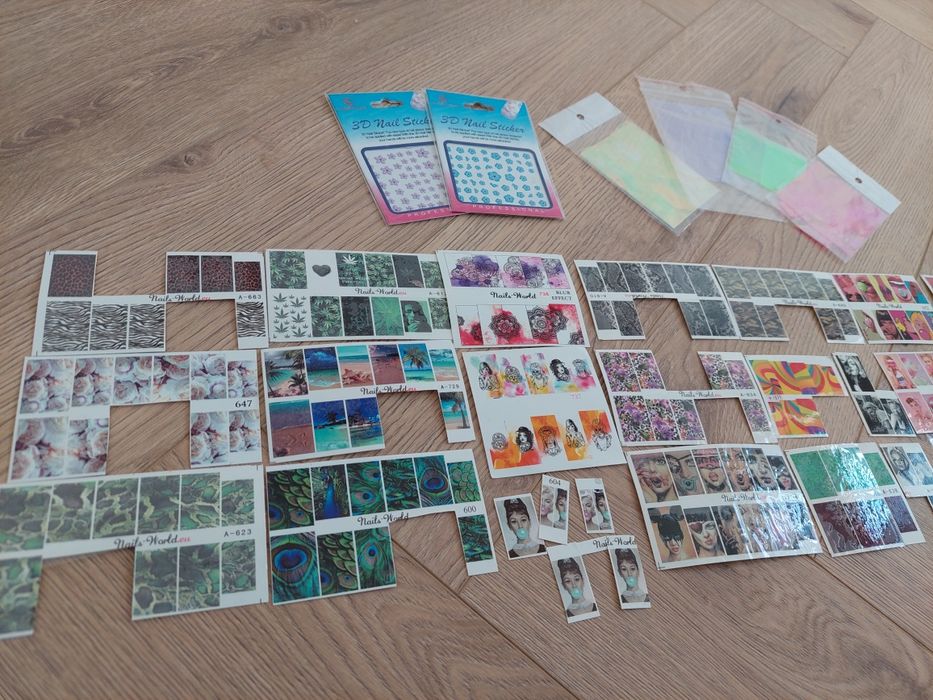 Naklejki wodne do stylizacji paznokci