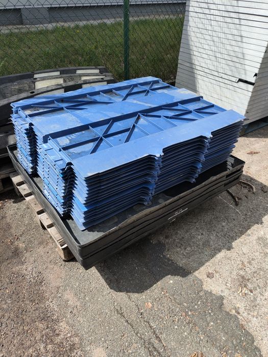 Pokrywy plastikowe europalet