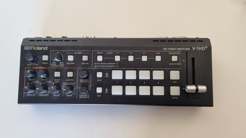 Mesa de mistura de vídeo/AV Roland V-1HD Plus