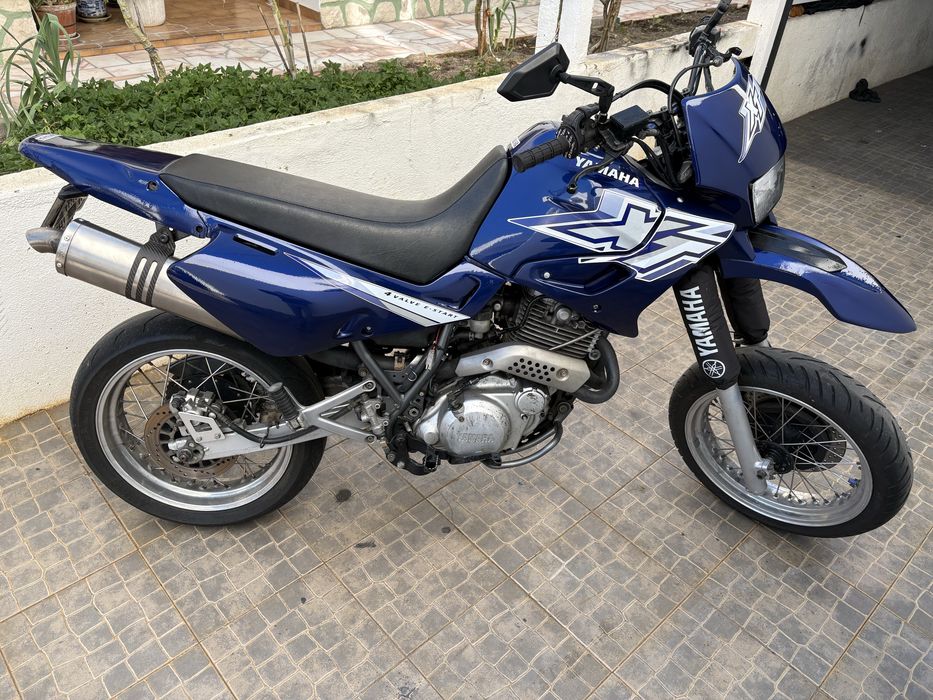 YAMAHA XT 600 super motard