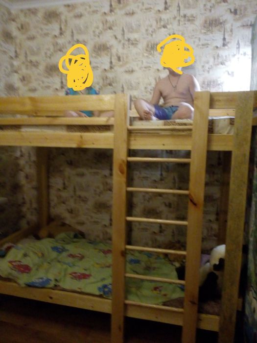 Кровать двухъярусная