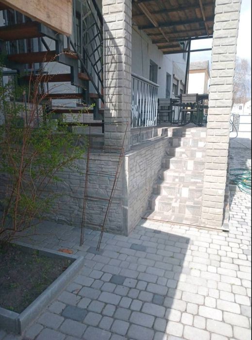 Оренда приміщення 130 м.кв. смт.Гірник