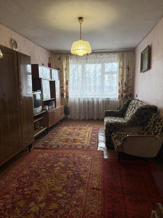 Продаж 2-х кімнатна вулиця Покровська