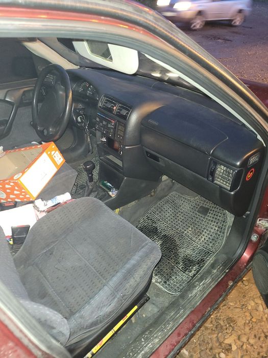 Opel Vectra A 1.6 95p