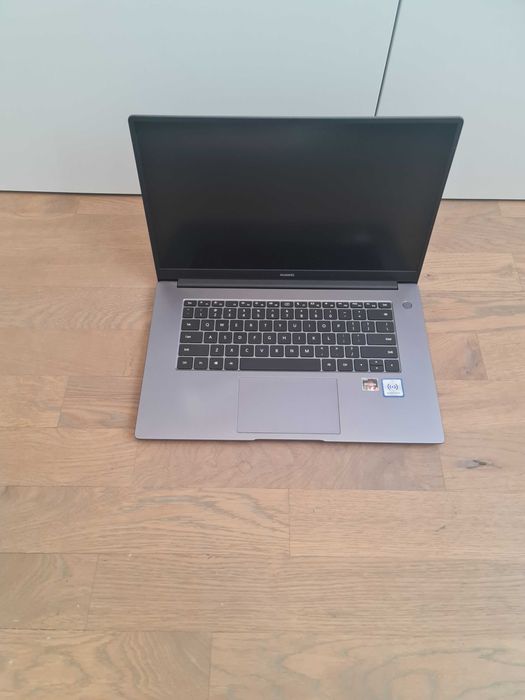 Laptop Huawei D15 R5 8GB 25