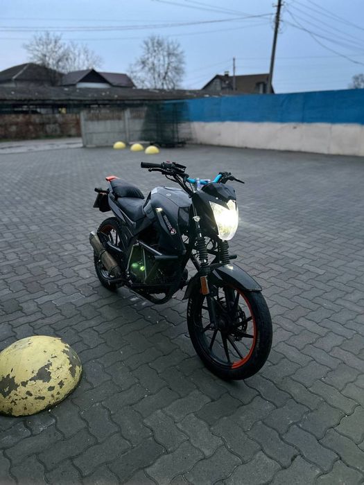 Мотоцикл Sp200куб