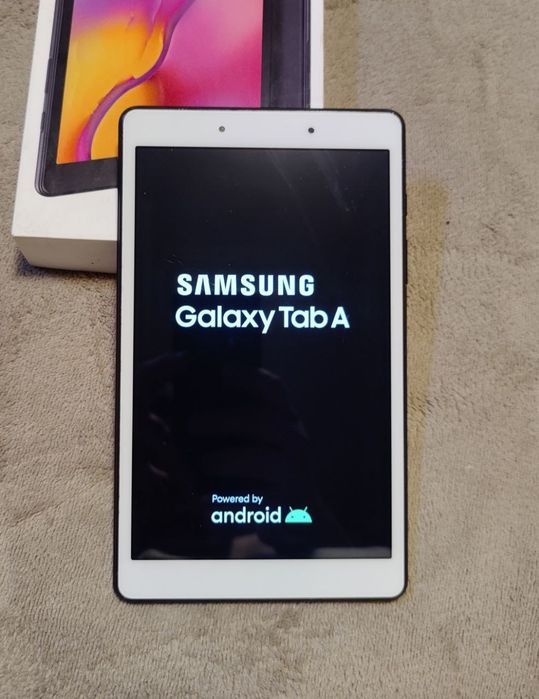 Samsung galaxy tab a(8.0",2019) 2/32ГБ.