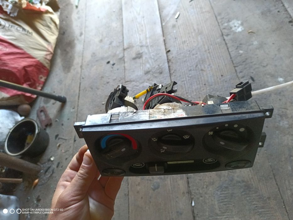 Блок управления отопителем Chery qq S11-8112010