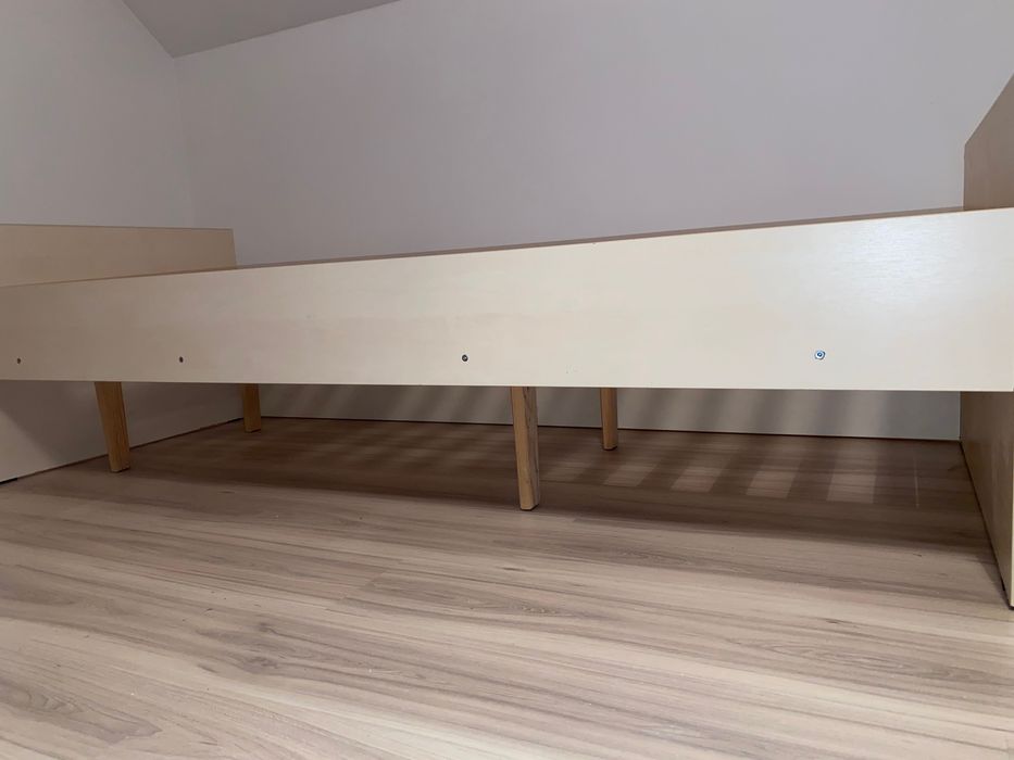 Łóżko wym. 200x80