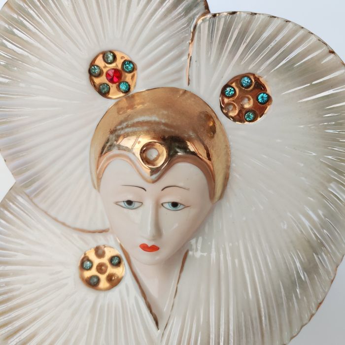 Busto estilo Art Déco em cerâmica