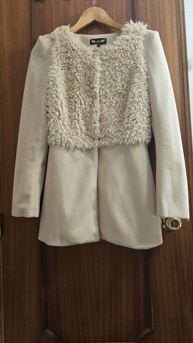 casaco branco Tam.S novo