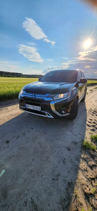 Мітсубіші Аутлендер 2020рік, 2.4 бензин