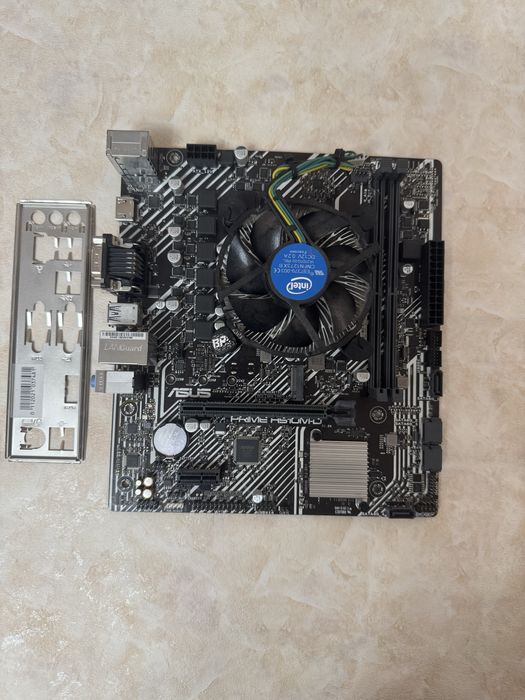 ジャンク扱い B460M + Core i3-10100F インテル第10世代 ジャンク扱い