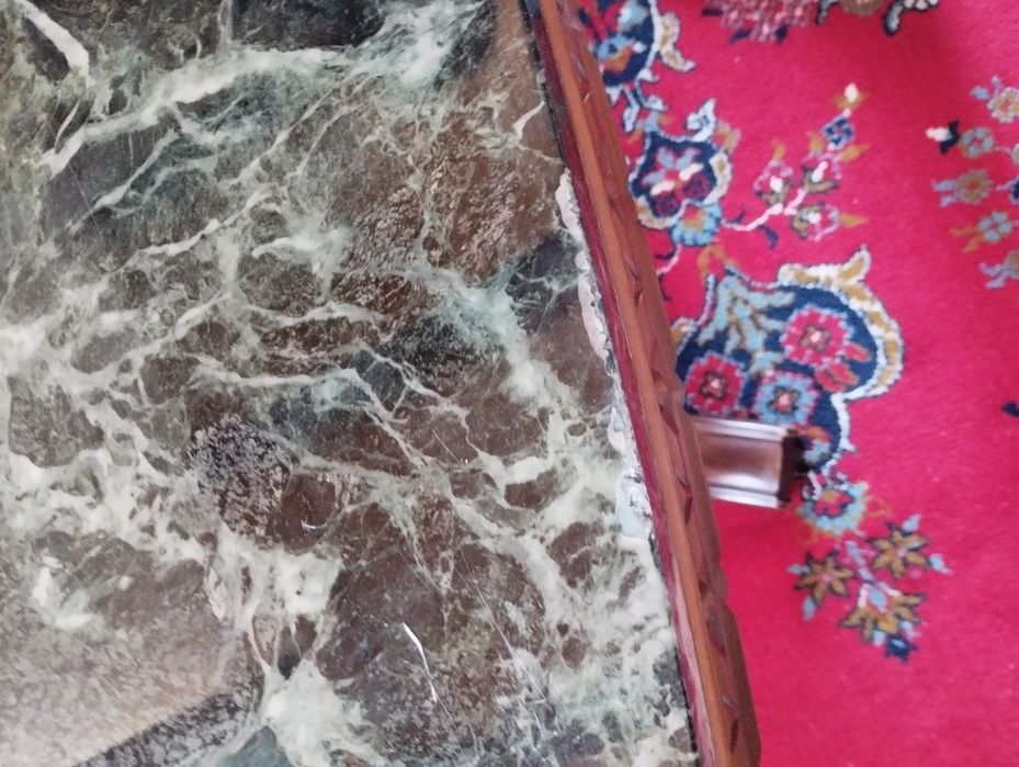 Продам мармуровий стіл