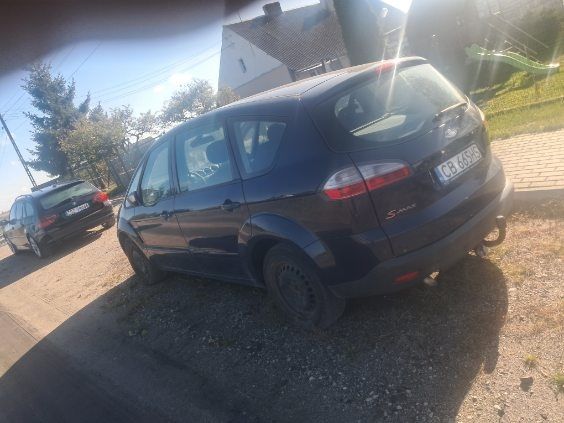 Ford S-Max uszkodzony silnik.