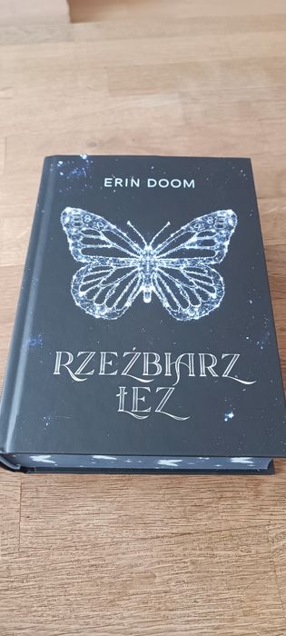 Rzeźbiarz Łez Erin Doom