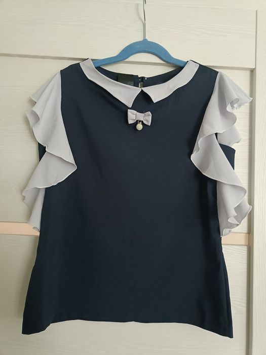 Bluzeczka galowa, elegancka r. 140