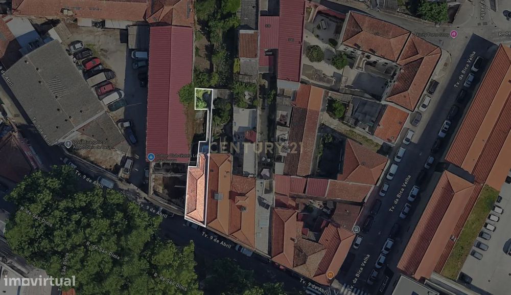 Andar-moradia t3 com espaço exterior no centro do Porto