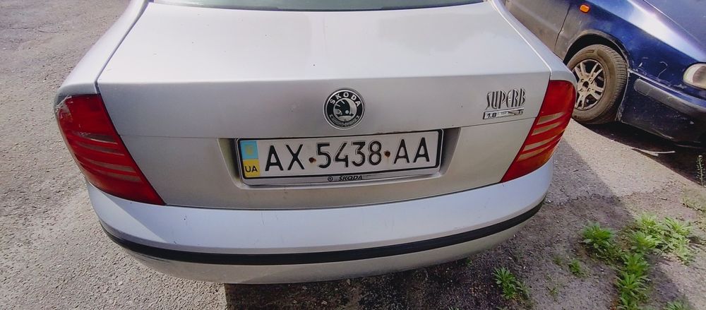 Skoda Superb 2004