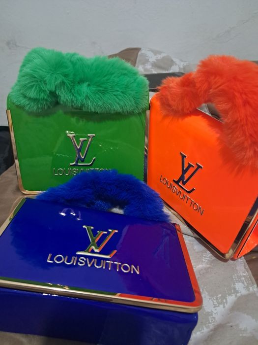 Bolsas disponíveis para entrega imediata