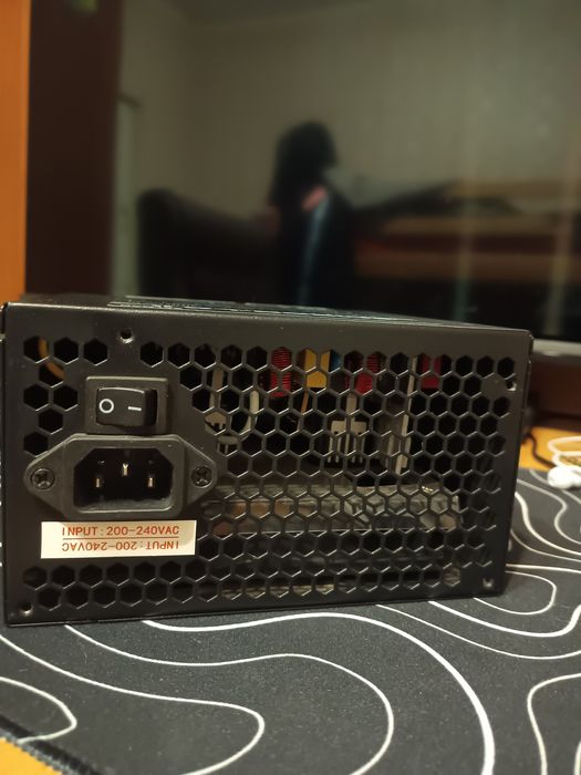 Продам блок живленя 600W