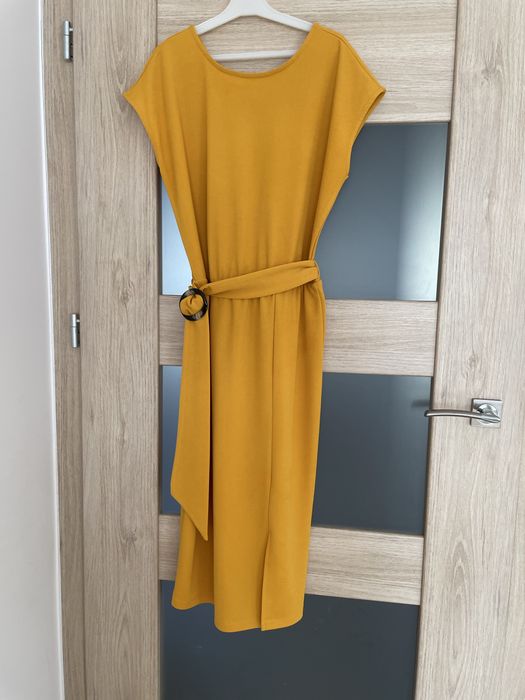 Sukienka Ouiosoue roz 38