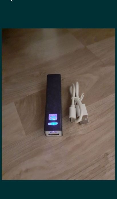 Kieszonkowy powerbank 2600 mAh, dł 9.5 cm, kabel micro USB
