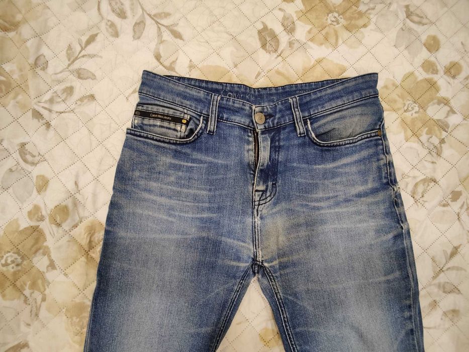 Calças Calvin Klein tam. 32 em excelente estado