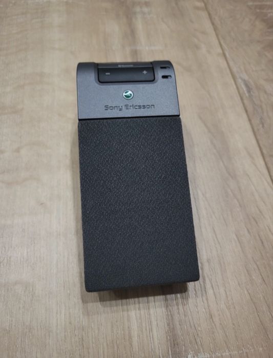 Zestaw głośnomówiący Sony Ericsson HCB-105