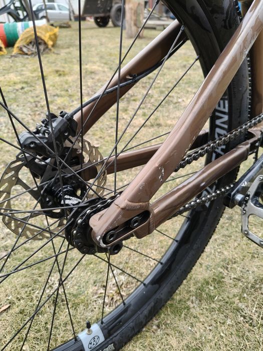 Rower dirt Rose the Bruce 2 pike dj