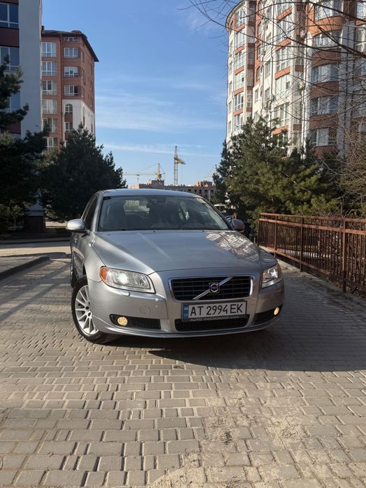 Продам Volvo 2.4 тді 4х4