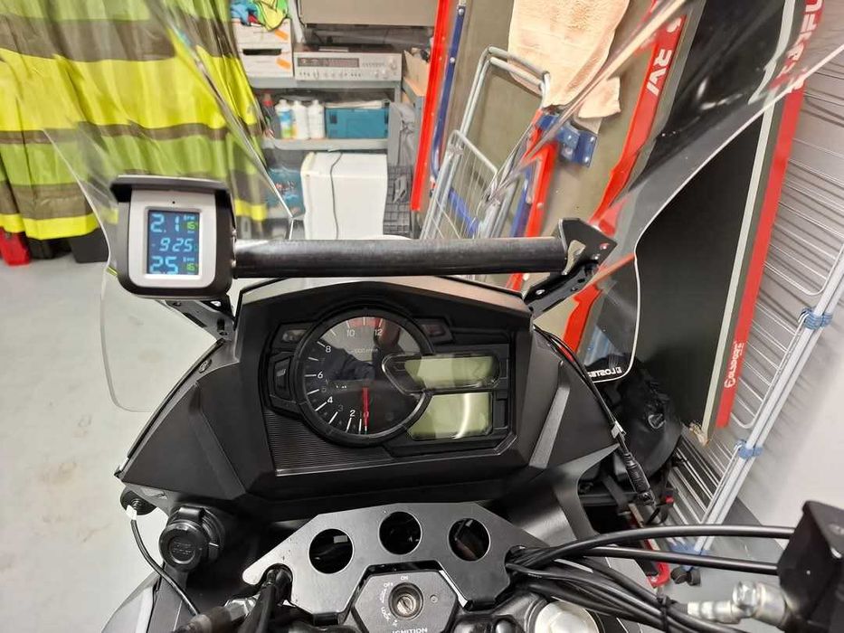 Suzuki V Strom Dl 650, Dl 1000 Belki nawigacji, telefon