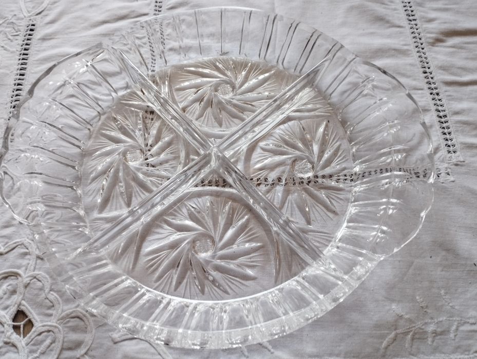 Patera kryształowa dzielona