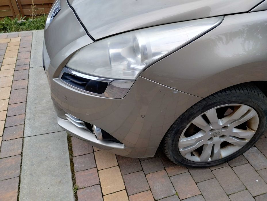 Peugeot 5008 1.6 THP