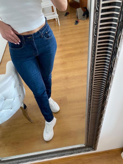 Jeansy granatowe levis prosta nogawka w30 l28